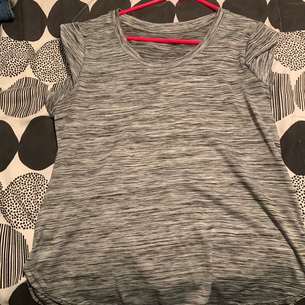 Workout shirt